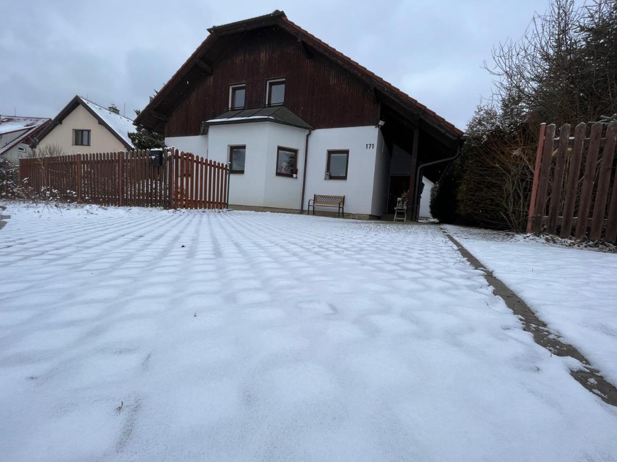 Kájov "Stone'S Throw" Krumlov 5 Min By Car, Lipno 15 Min By Car, 2 Bdrooms,Playroom מראה חיצוני תמונה