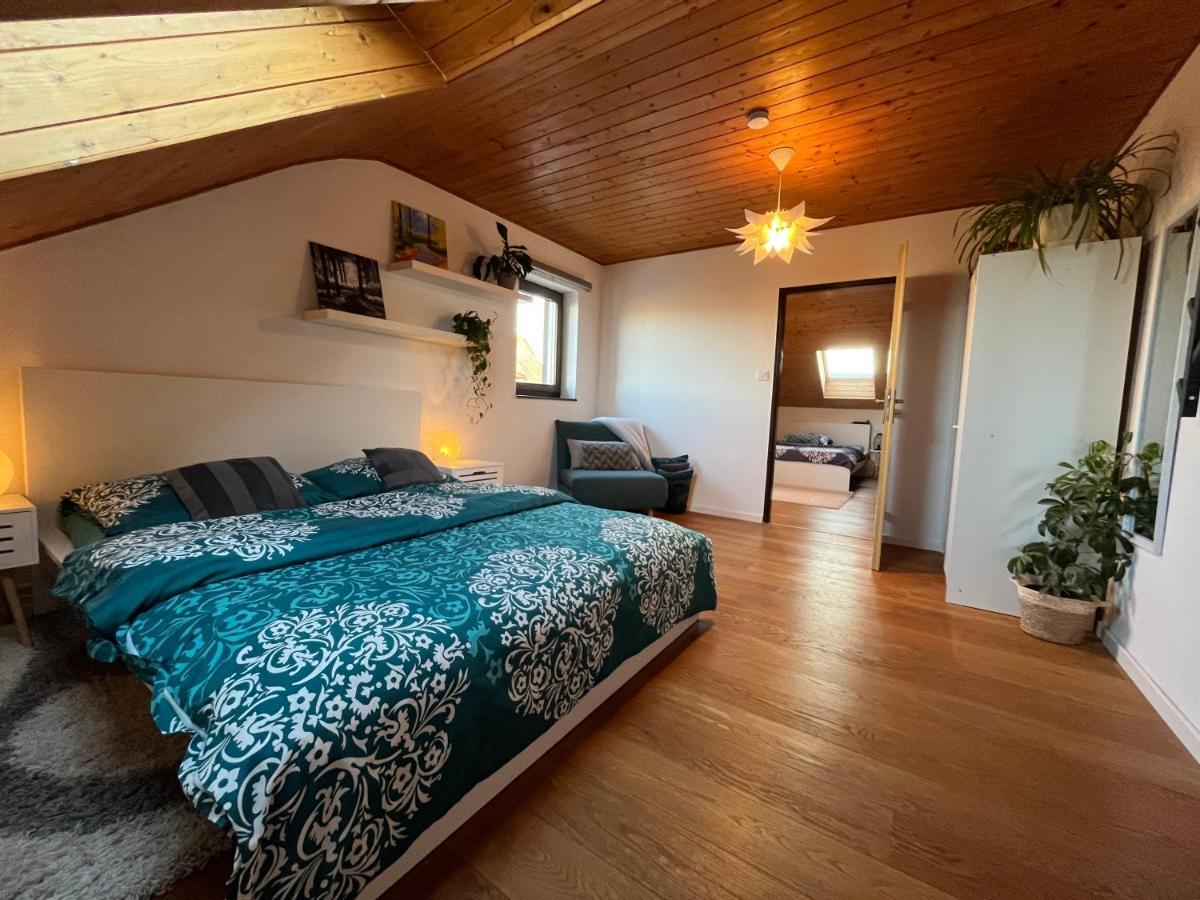 Kájov "Stone'S Throw" Krumlov 5 Min By Car, Lipno 15 Min By Car, 2 Bdrooms,Playroom מראה חיצוני תמונה